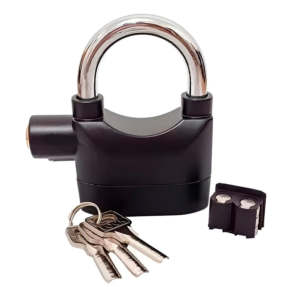 Um cadeado com alarme antifurto e sensor sonoro, resistente, na cor preta, com uma argola grossa prateada, três chaves de metal em um chaveiro e um compartimento compacto para pilhas, na cor preta, que acomoda duas pilhas AA visíveis. O cadeado inclui uma função de alarme, identificada pela seção cilíndrica em sua lateral.